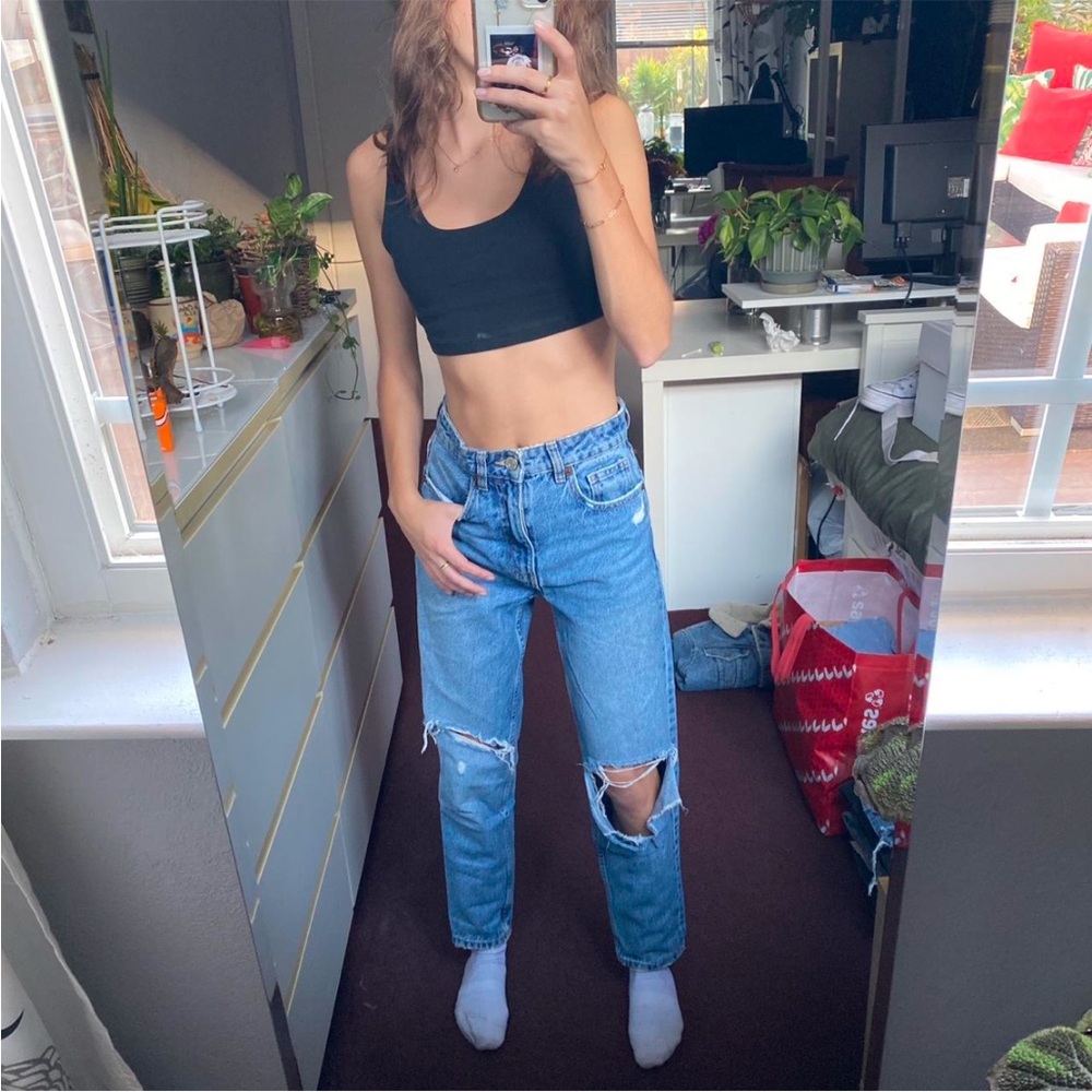 Size 2 two different Zara jeans